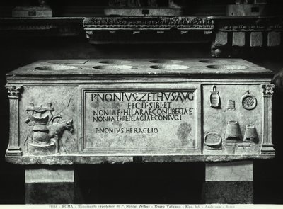 Sarkofág Nonius Zethus (mramor) od Roman Roman