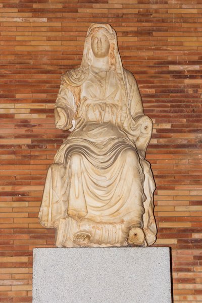 Socha Ceres od Roman Roman