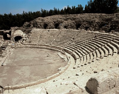 Pohled na římské divadlo Scythopolis, 2. století před naším letopočtem – 4. století našeho letopočtu od Roman Roman