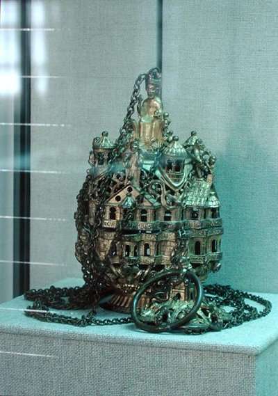 Kadidelnice Gozbert (pozlacený kov) od Romanesque