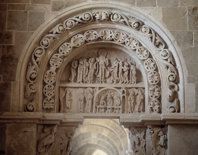 Závěsný od Romanesque