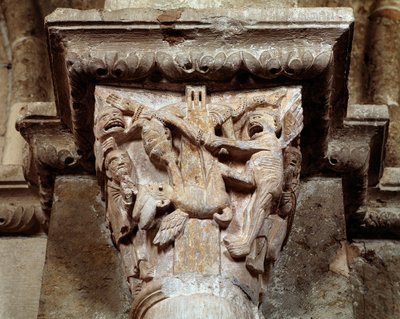 Vize svatého Antonína Paduánského (vyřezávané hlavní město) od Romanesque