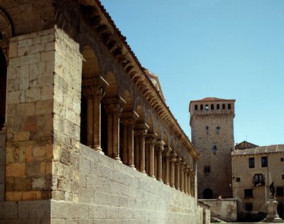 Pohled na kostel od Romanesque