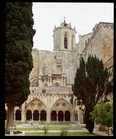 Pohled na klášter a katedrálu Sainte Thecle (Sainte-Thecle) v Tarragoně od Romanesque