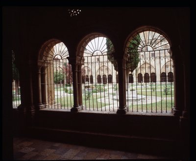 Pohled na klášter Cathedrale Sainte Thecle (Sainte-Thecle) v Tarragoně od Romanesque