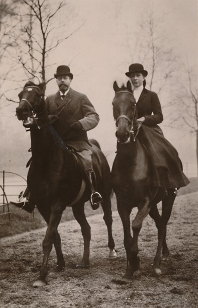 H.M. Král Jiří V. a princezna Mary, 1914. od Rotary Photo