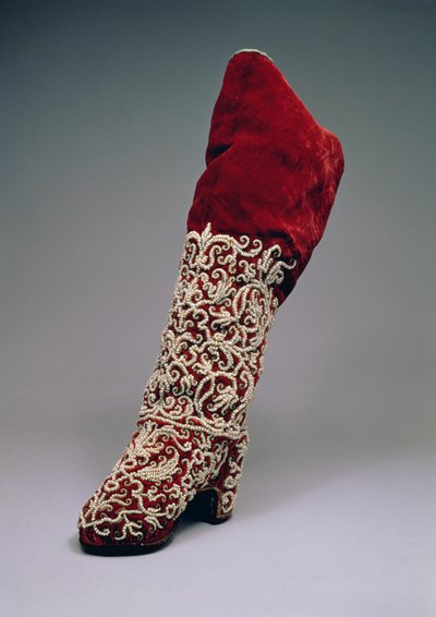 Dámské boty, 1650-1700 (kůže a samet s perlami) od Russian School