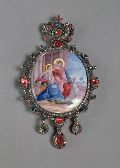 Panagia s miniaturou Madony s dítětem (malovaný smalt a reliéfní stříbro osazené šperky) od Russian School