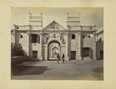 Lucknow; Brána mořské panny, Kaiser Bagh od Samuel Bourne