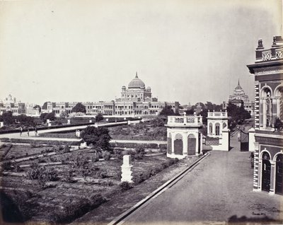 Pohled v paláci Qaisar Bagh od Samuel Bourne
