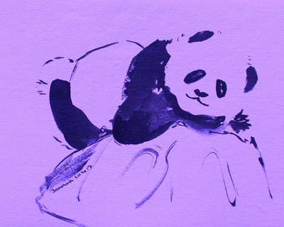 Roztomilá fialová panda od Santhosh ch