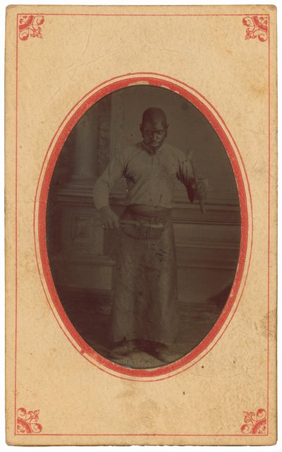 Portrét muže držícího nářadí,c. 1875 (foto) od Sarah Luse Larimer