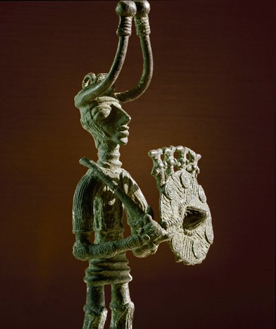 Nuragická kultura (nuraghi) Sardinská: soška válečníka se štítem a bronzovým mečem. 8.-7. století před naším letopočtem. Cagliari, Národní archeologické muzeum, Sardinie, Itálie od Sardinia Nuragic Civilization