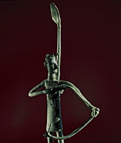 Nuragická kultura (nuraghi) Sardinská: soška válečníka táhnoucího bronzový luk. 8.-7. století před naším letopočtem. Cagliari, Národní archeologické muzeum, Sardinie, Itálie od Sardinia Nuragic Civilization