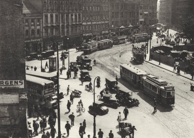 Berlín: Alexanderstrasse (černobílá fotografie) od Sasha Stone