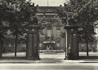 Berlín: Reichsprasidenten-Palais; Rezidence prezidenta republiky (čb foto) od Sasha Stone