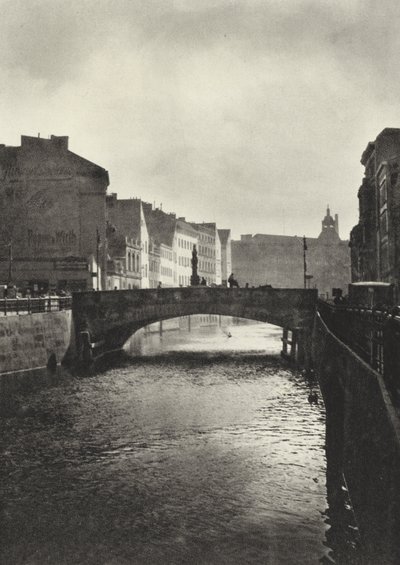 Berlín: Rossstrassen-Brucke (černobílá fotografie) od Sasha Stone