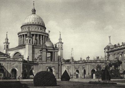 Postupim, městský palác, pohled na Nikolaikirche; Městský palác, Pohled na svatého Mikuláše (č/b foto) od Sasha Stone