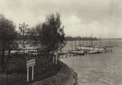 Wannsee (černobílá fotografie) od Sasha Stone