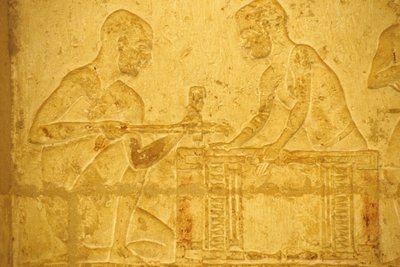 Starověký Egypt, Nástěnné řezby/malby, Petosirisova hrobka, Tuna el Gebel, 300 př. n. l., Tesaři při práci (foto) od School Egyptian
