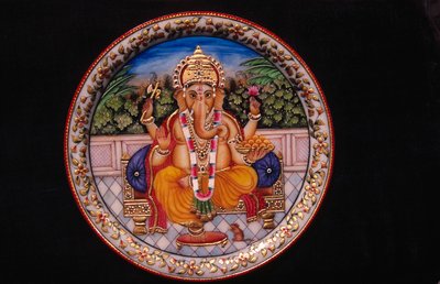 Malba boha Ganéše Ganpatiho na mramorové desce od School Indian