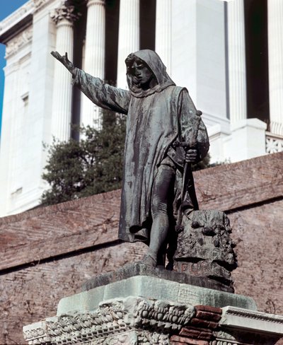 Památník věnovaný Cola di Rienzovi (1314-1354) na Kapitolu (Campidoglio) v Římě, odkud dne 20.5.1347 vyhlásil Římskou republiku. od School Italian