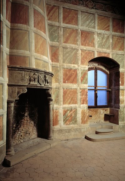 Malý rohový pokoj s krbem od School Italian