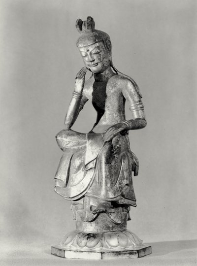Bódhisattva sedící v meditativní póze, c.645-794 (zlacený bronz) (černobílá fotografie) od Japanese School