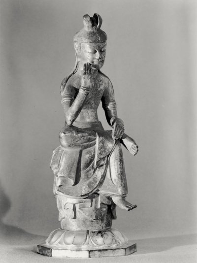 Bódhisattva sedící v meditativní póze, c.645-794 (zlacený bronz) (černobílá fotografie) od Japanese School