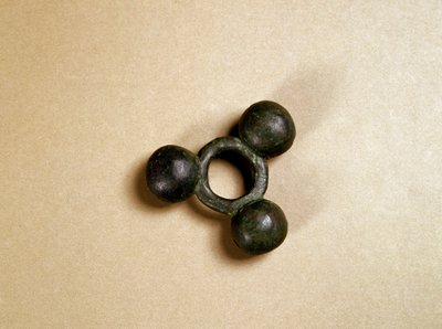 Bronzová ozdoba na koňské připínáčky, období Kofun (250-538) od Japanese School