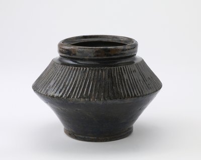 Jar, Tachikui, prefektura Hyogo, období Edo, konec 18. až polovina 19. století (keramika) od Japanese School