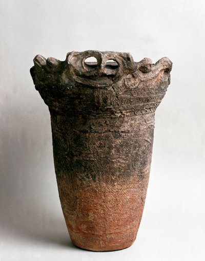 Velká terakotová váza z Fukušimy, období Jomon 16.-10. století před naším letopočtem od Japanese School