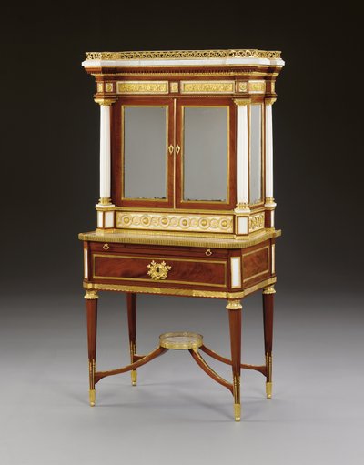 Ruský bílý mramor a mahagon namontovaný na ormolu bonheur du jour, kolem 1790 (ormolu, mramor a mahagon) od School Russian
