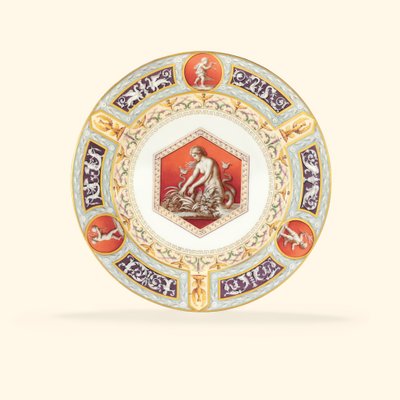 Porcelánový talíř z Raphael Service, uprostřed zobrazující mořskou pannu od School Russian
