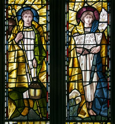 Mortehoe, St Mary, Heaton Butler & Bayne, Selwyn Image, Archandělé St Raphael & St Gabriel, kolem roku 1890 od Selwyn Image Selwyn Image