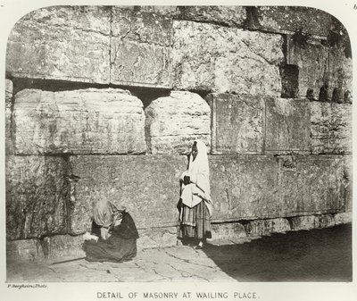 Exteriér Haram-Ash-Sharif, detail zdiva na Wailing Place, c.1864-65 bw fotografie od Sgt. James M. McDonald