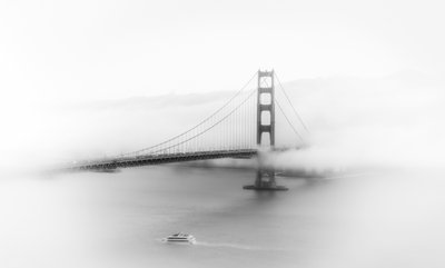 Zahalený most Golden Gate od Songhu Yan