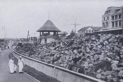 Rockery on the Beach, Durban (černobílá fotografie) od South African Photographer
