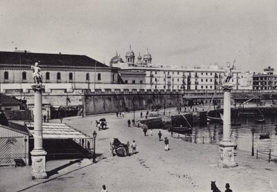 Cadiz: The Entrance (černobílá fotografie) od Spanish Photographer