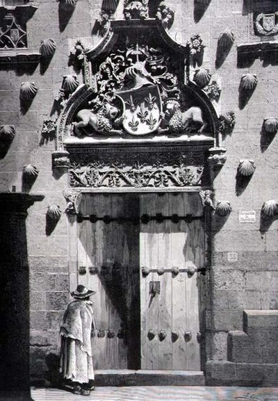 Dveře Casa de las Conchas, Salamanca od Spanish School