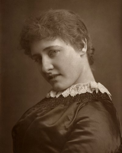 Mary Rorke , britská herečka, 1884 od St James