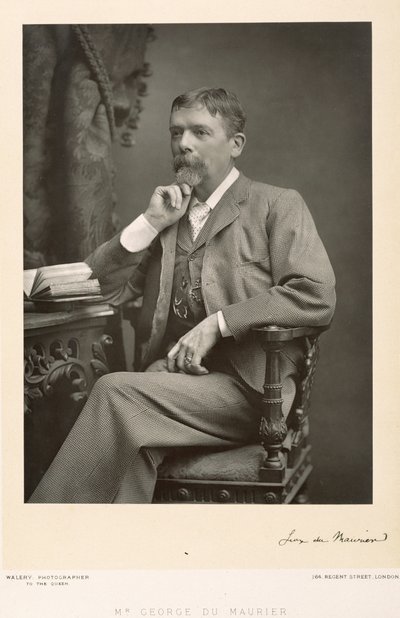 George du Maurier (1834-96), výtvarník, karikaturista a romanopisec, portrétní fotografie od Stanislaus Walery