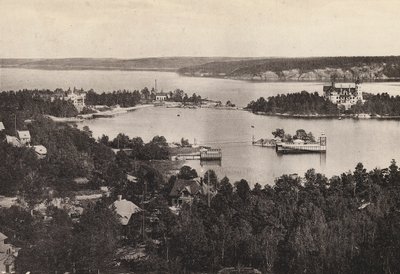 Švédsko / Švédsko: Okolí Stockholmu, Saltsjobaden (černobílá fotografie) od Swedish Photographer