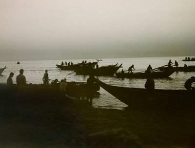 Japonský rybář na moři, asi 1900 - 1915 (fotografie) od Teijiro Takagi