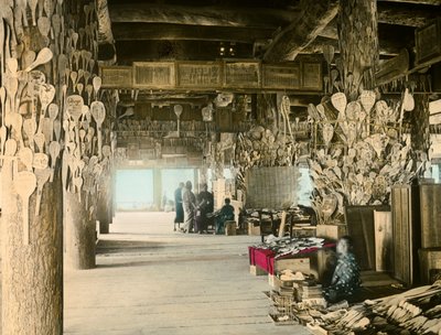 Prodavač rýžových lžiček v pavilonu Tisíc tatami, Mijadžima, asi 1900-1915 (fotografie) od Teijiro Takagi
