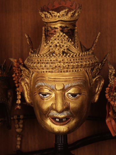 Maska poustevníka Reshiho pro divadlo Khon (kov) od Thai School