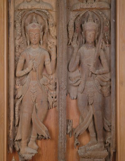 Panel brány se dvěma Deva (dřevo) od Thai School