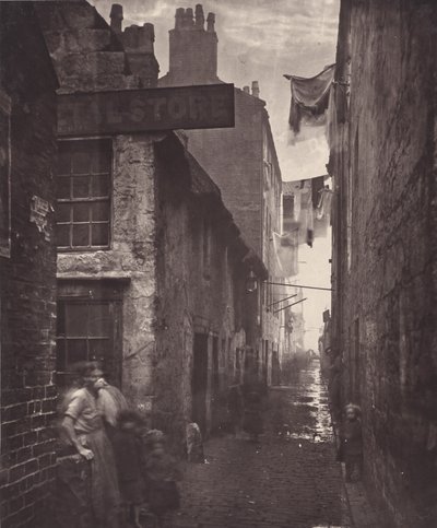Old Vennel, Off High Street, 1868-1871. od Thomas Annan