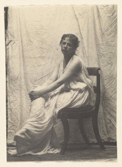 Weda Cook v klasickém kostýmu v Eakinsově ateliéru na Chestnut Street od Thomas Eakins