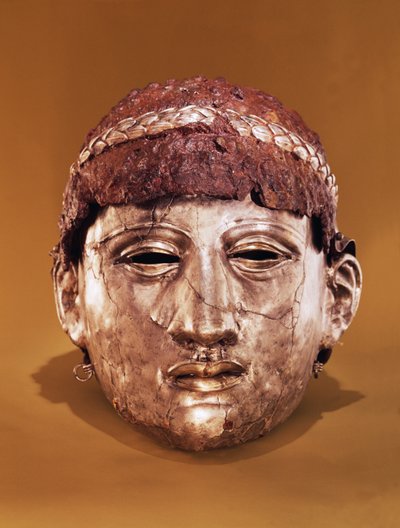 Helma ze dvou částí (železná) od Thracian
